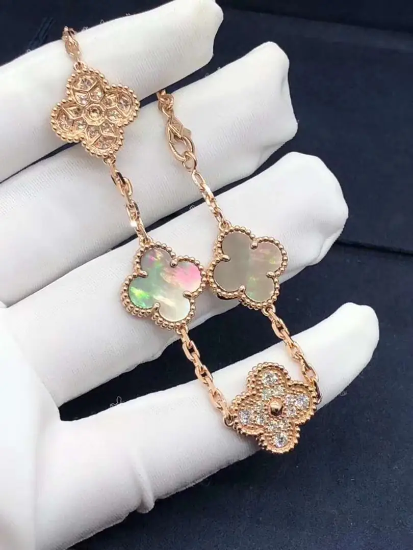 Браслет Van Cleef Vintage Alhambra 5 мотивов /серый перламутр, бриллианты, розовое золото/ 7