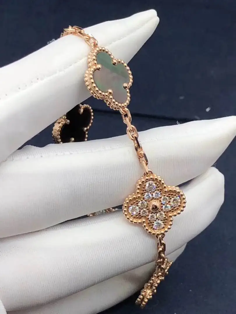 Браслет Van Cleef Vintage Alhambra 5 мотивов /серый перламутр, бриллианты, розовое золото/ 8