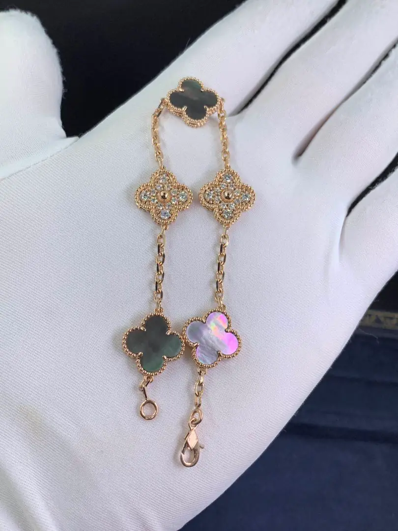 Браслет Van Cleef Vintage Alhambra 5 мотивов /серый перламутр, бриллианты, розовое золото/ 1