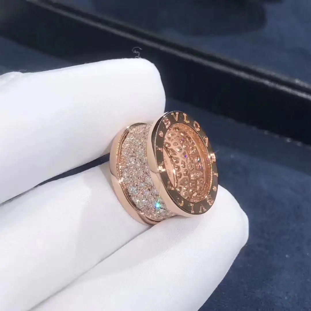 Кольцо Bulgari B.zero1 /бриллианты, розовое золото/