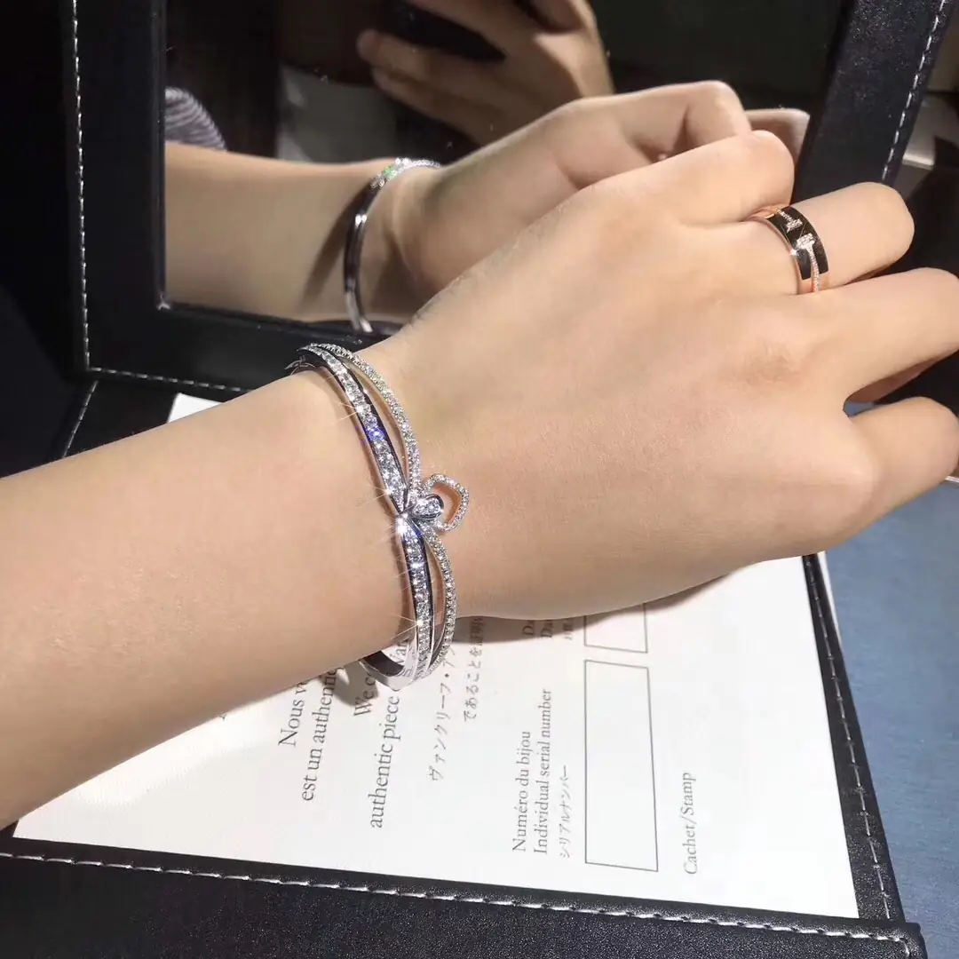 Браслет Chaumet Josephine Eclat /белое золото, бриллианты/ 3