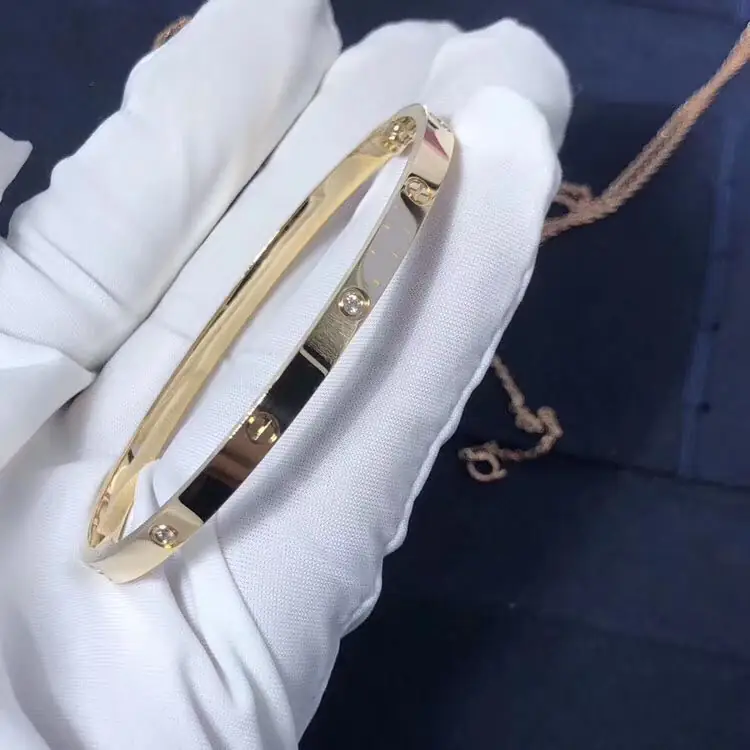 Браслет Cartier Love маленькая модель /6 бриллиантов, белое, розовое, желтое золото/