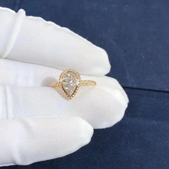 Кольцо Boucheron Serpent Bohème мотив маленького размера /желтое золото, бриллианты/