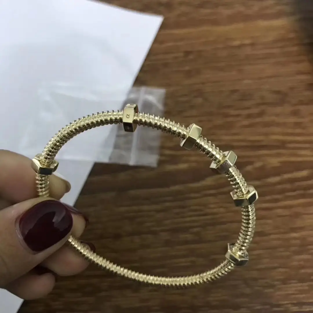 Браслет Ecrou de Cartier /желтое золото/ 4