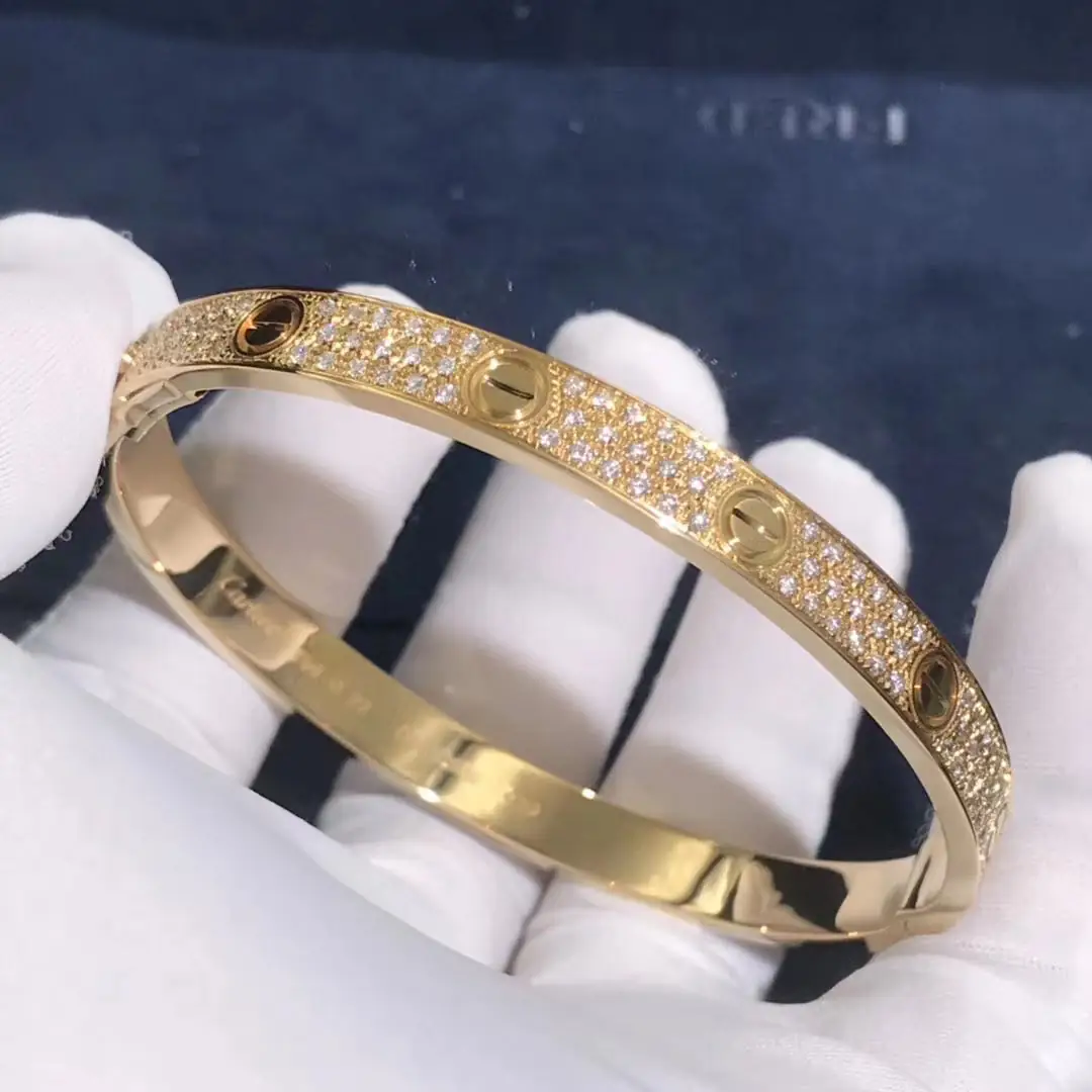 Браслет Cartier Love /204 бриллианта, желтое золото/