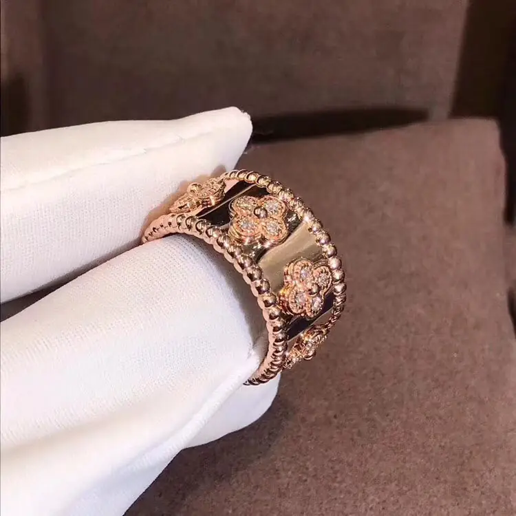 Кольцо Van Cleef & Arpels Perlée Clovers /бриллианты, розовое золото/ 3