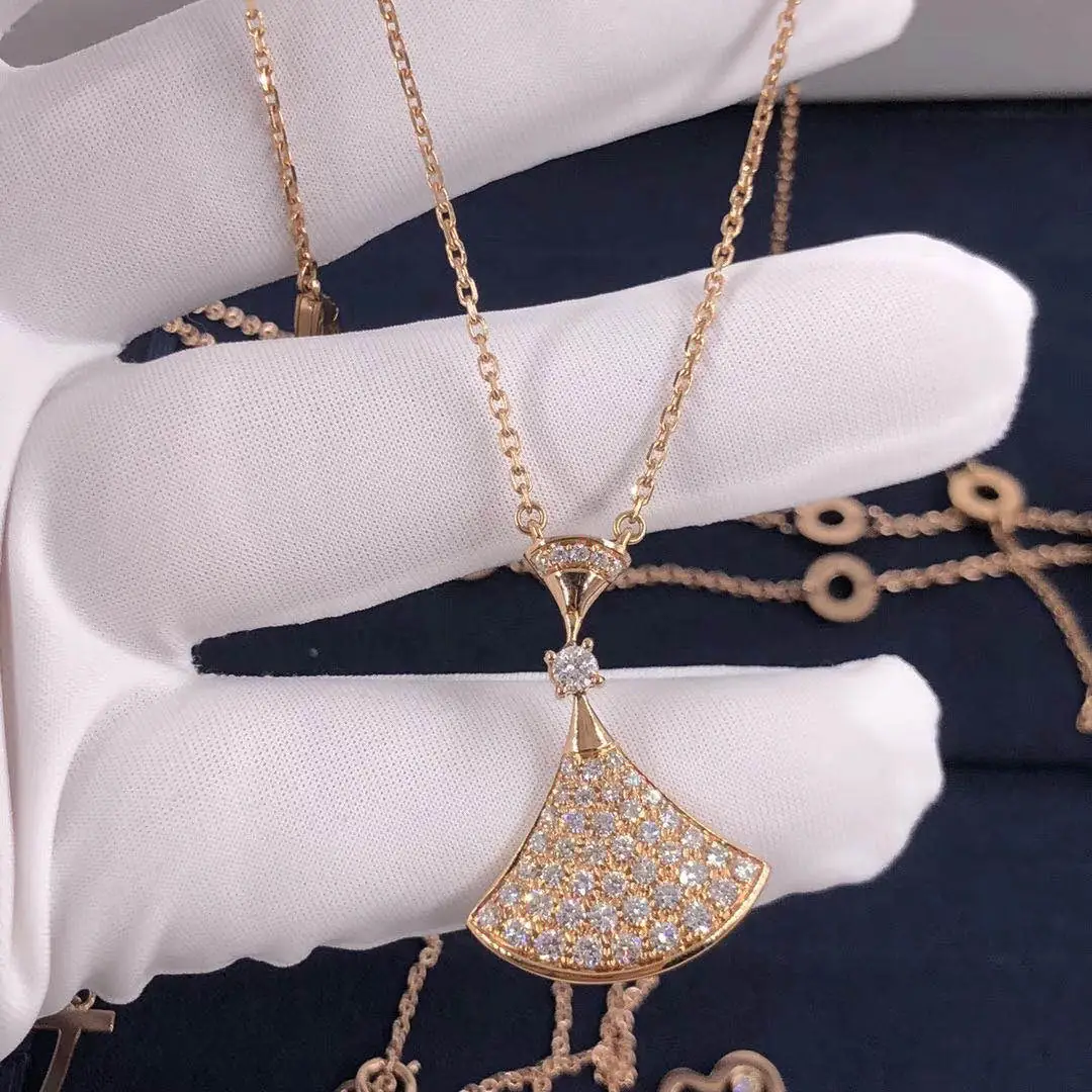 Колье Bulgari DIVAS’ DREAM /бриллианты, желтое золото/
