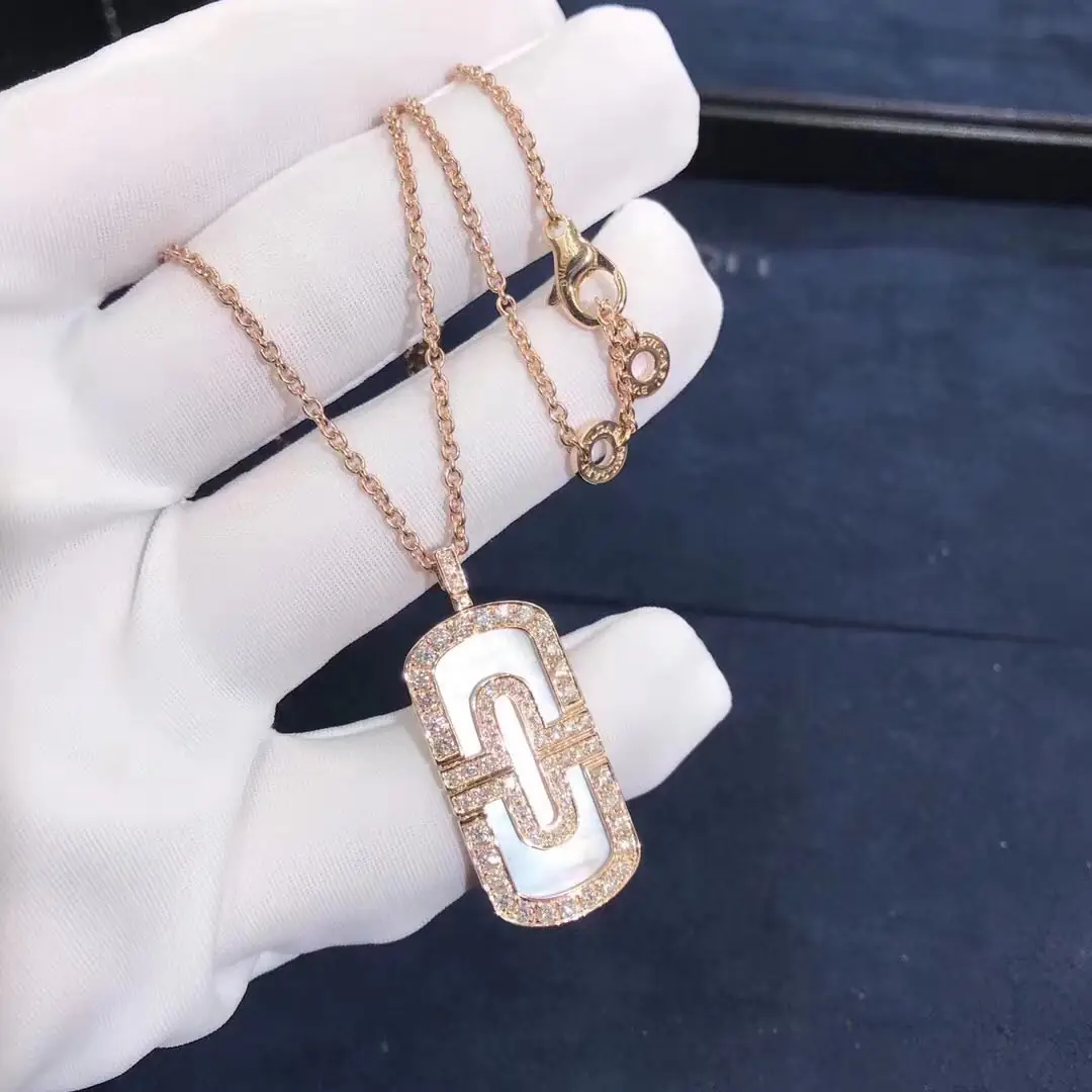 Подвеска Bulgari Parentesi /бриллианты, перламутр, розовое золото/
