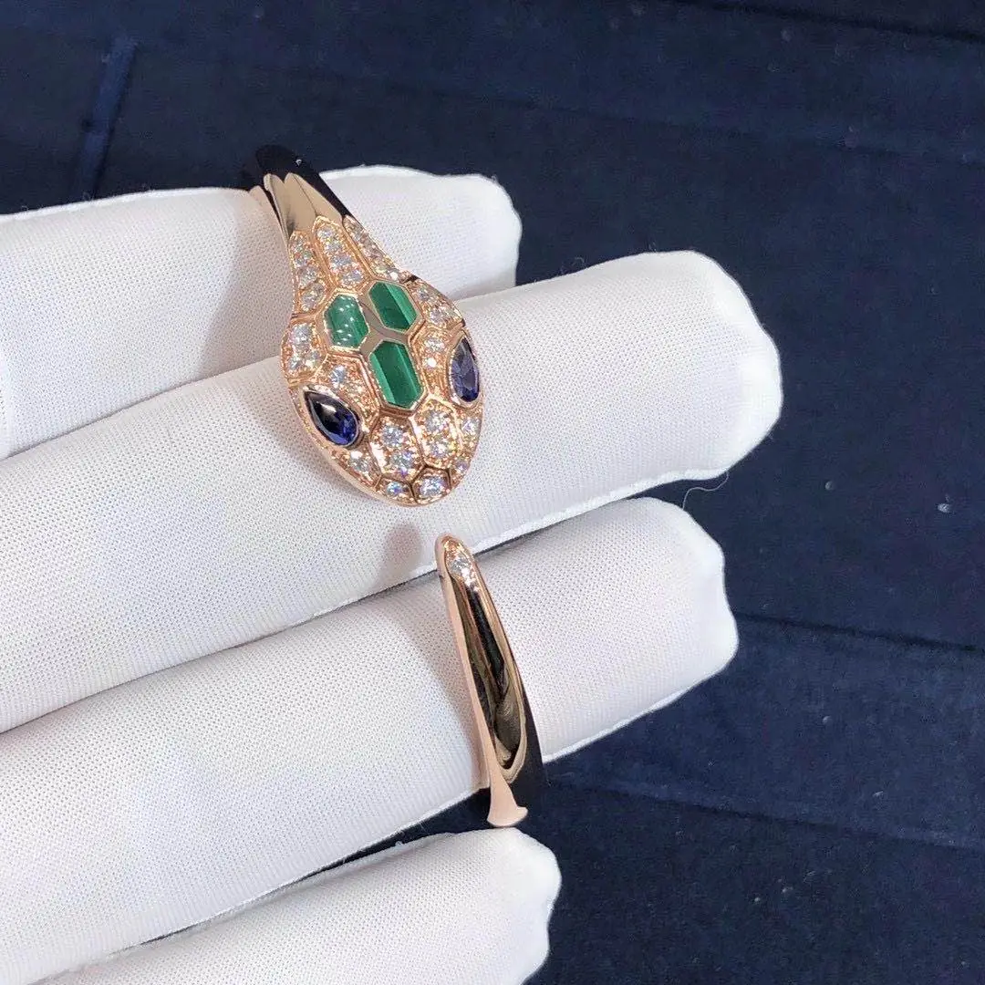 Браслет Bulgari Serpenti /бриллианты, изумруды, розовое золото/