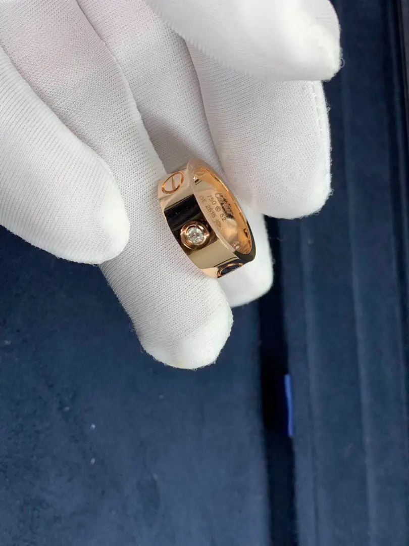 Кольцо Cartier Love /3 бриллианта, розовое золото/