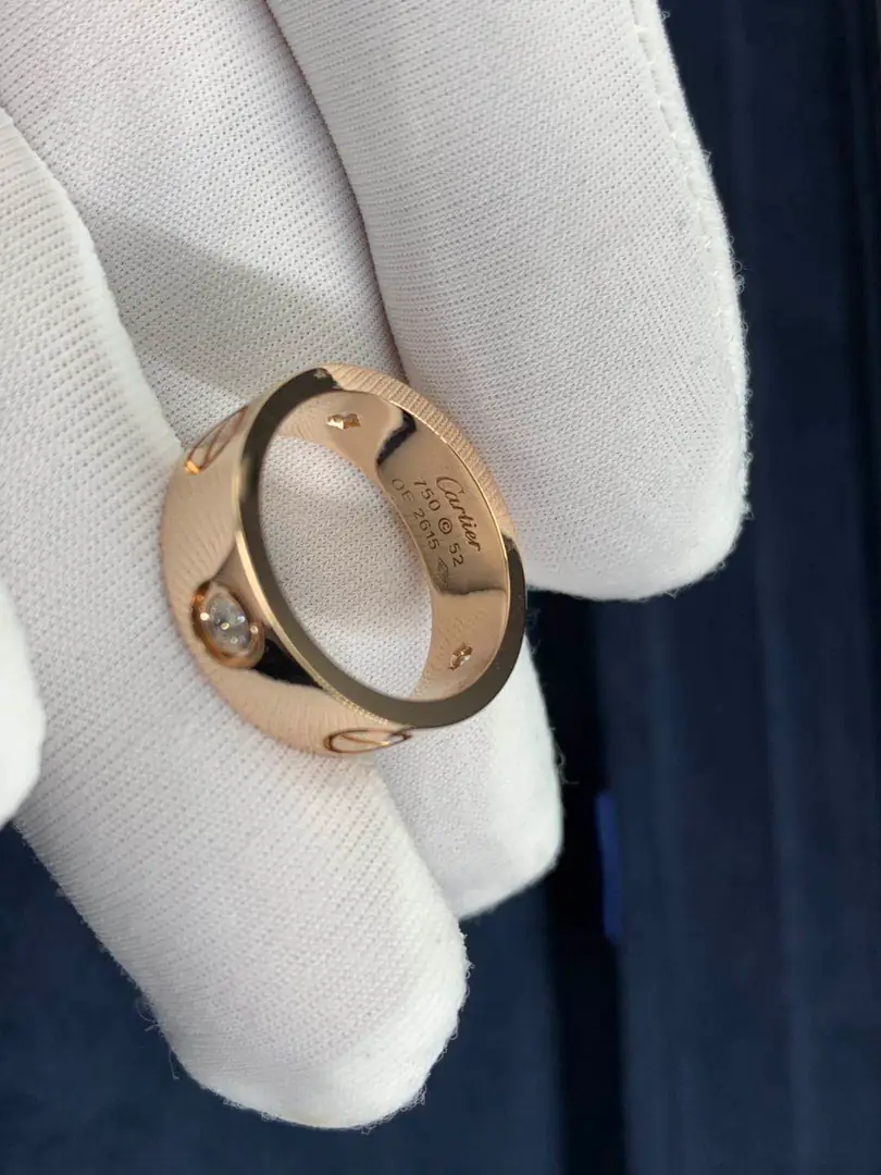 Кольцо Cartier Love /3 бриллианта, розовое золото/