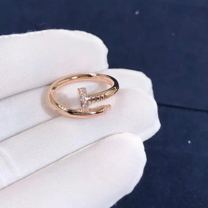 Кольцо Cartier Juste un Clou /розовое золото, бриллианты/