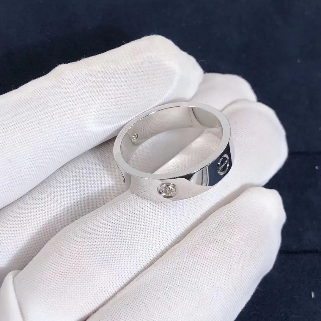 Кольцо Cartier Love /3 бриллианта, белое золото/