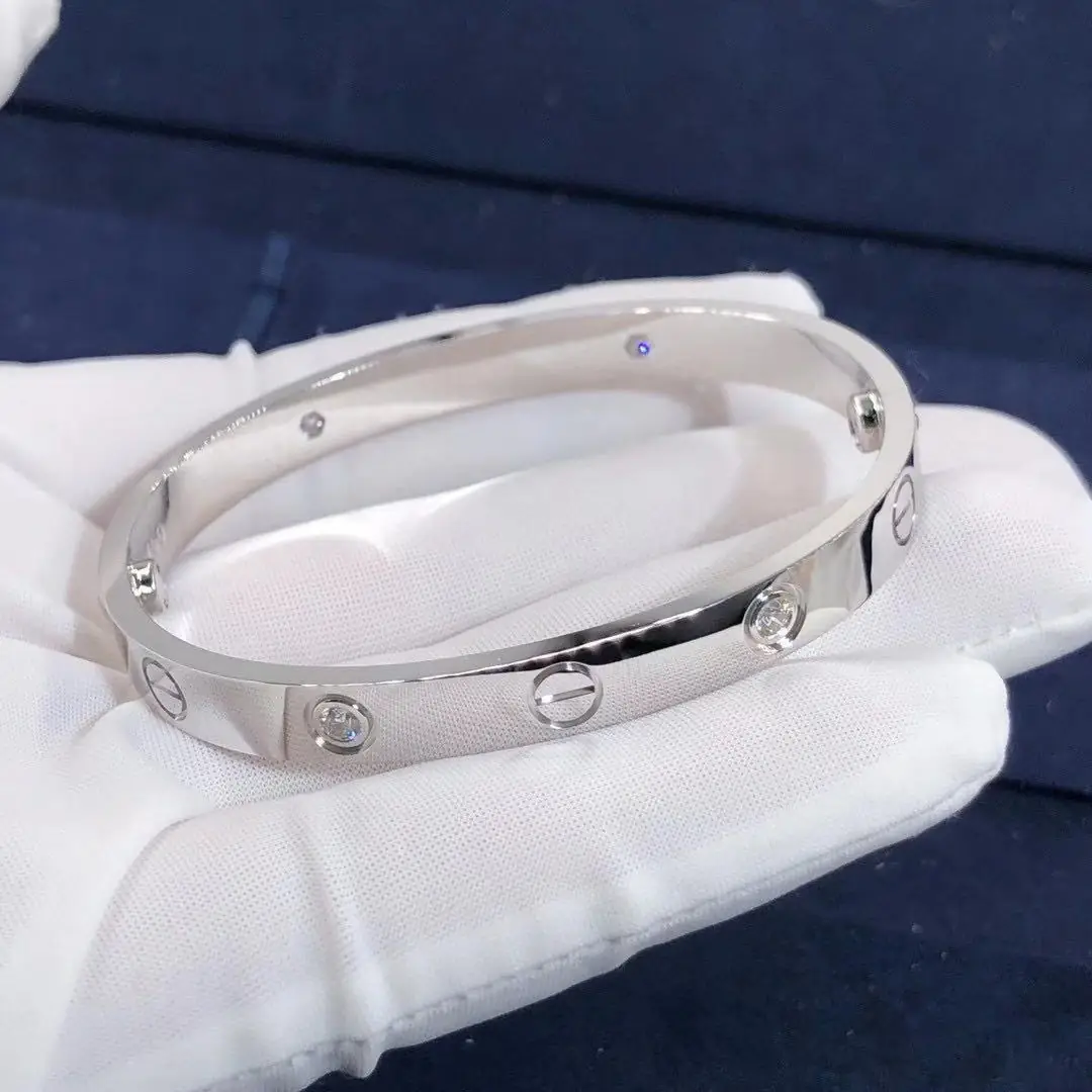 Браслет Cartier Love /4 бриллианта, белое золото/
