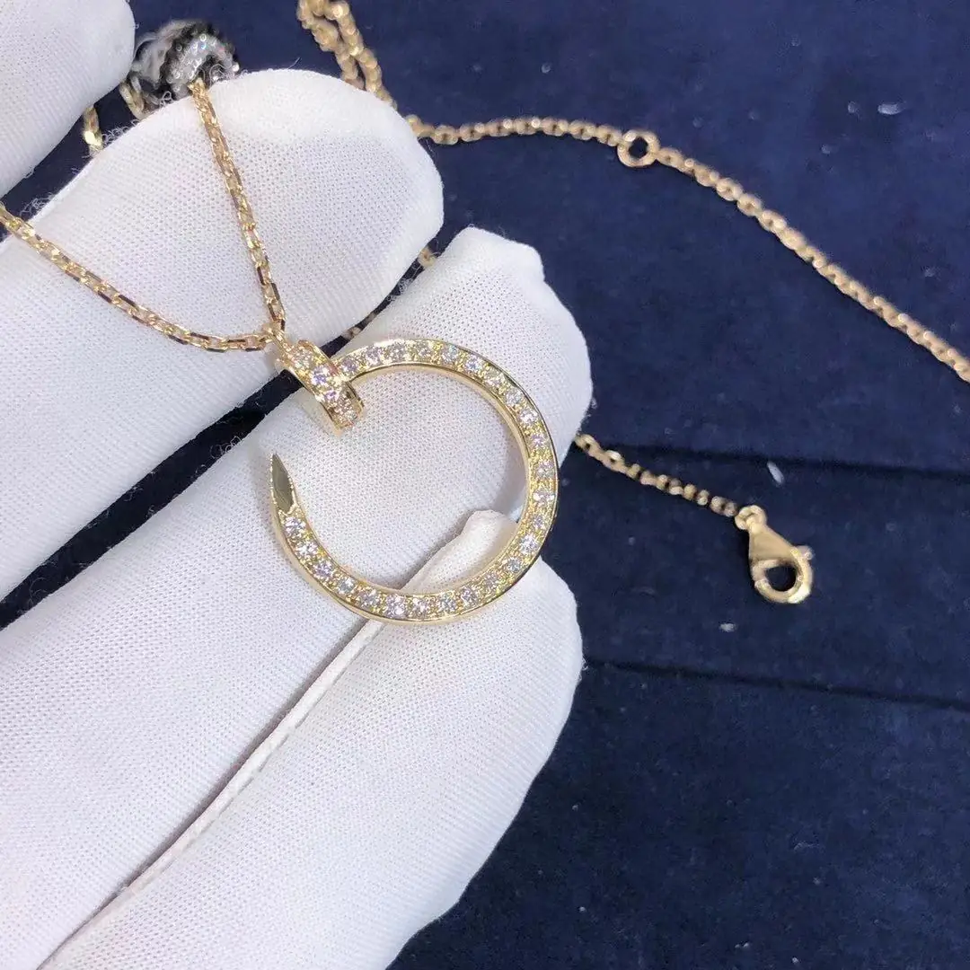 Подвеска Cartier Juste un Clou /желтое золото, бриллианты/