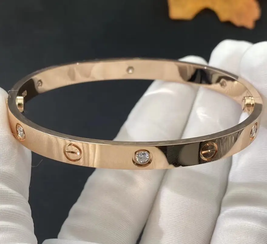 Браслет Cartier Love /6 бриллиантов, желтое золото/