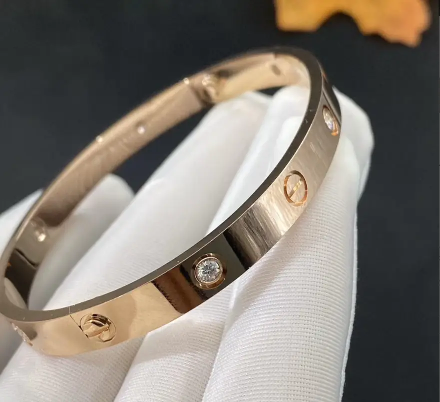 Браслет Cartier Love /6 бриллиантов, желтое золото/ 3