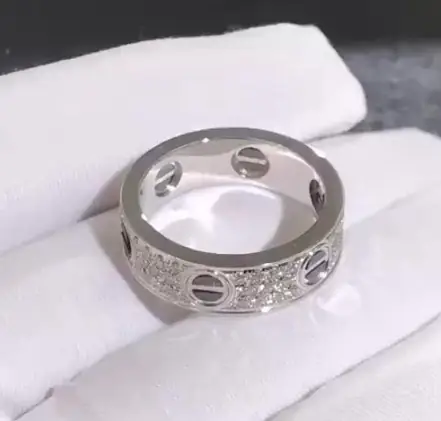 Кольцо Cartier Love /белое золото, бриллианты/