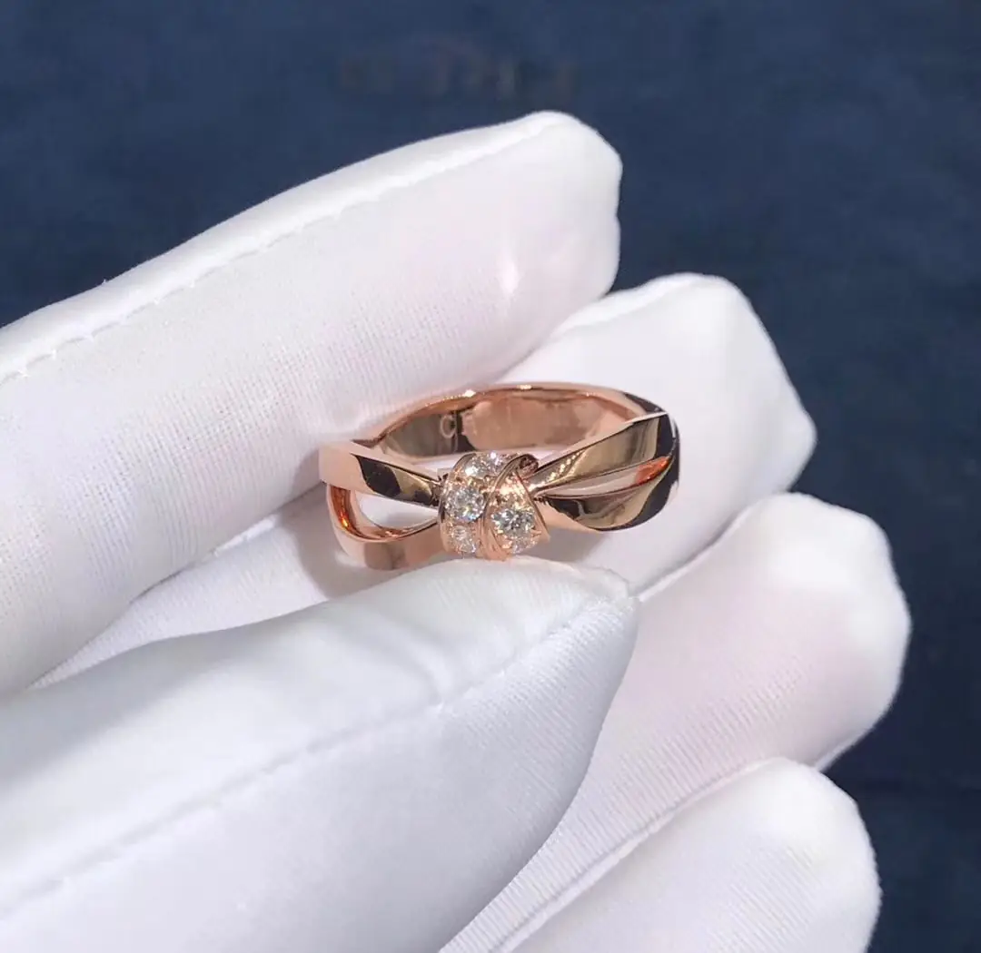 Кольцо Chaumet Liens /розовое золото, бриллианты/