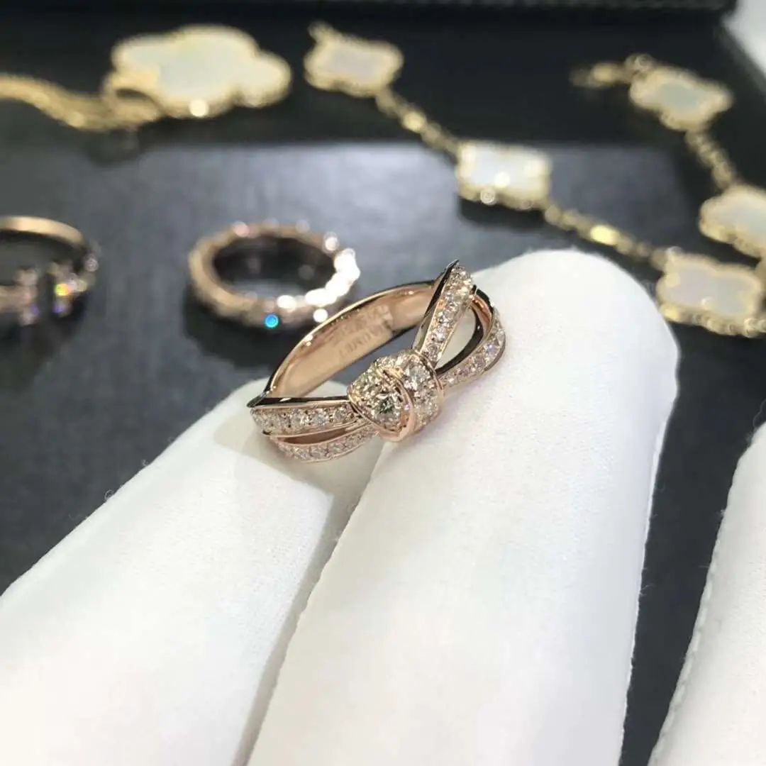 Кольцо Chaumet Liens Seduction /розовое золото, бриллианты/ 4