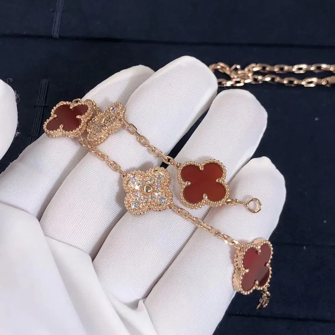 Браслет Van Cleef Vintage Alhambra 5 мотивов /розовое золото, бриллианты, оникс/ 6