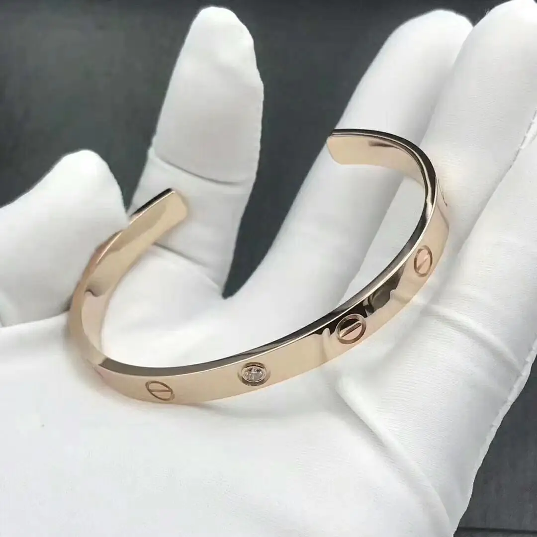 Браслет Cartier Love с открытой манжетой /1 бриллиант, розовое золото/ 3