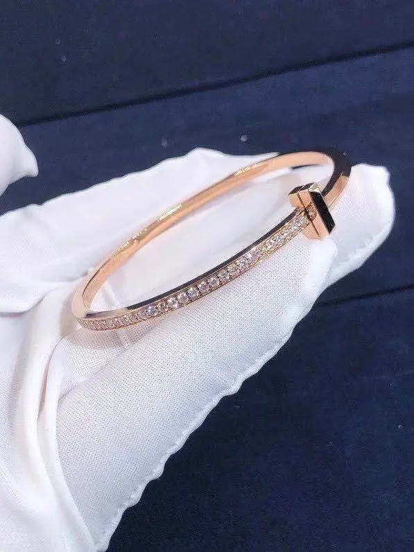 Браслет Tiffany T1 узкая модель /розовое золото, бриллианты/