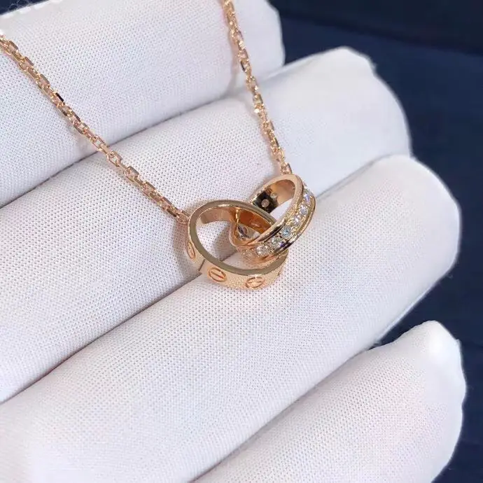 Подвеска Cartier Love /бриллианты, желтое золото/