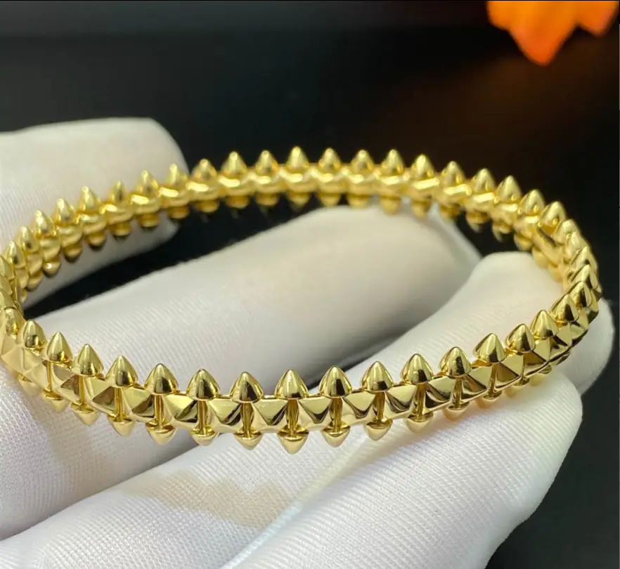 Браслет Clash de Cartier /желтое золото/