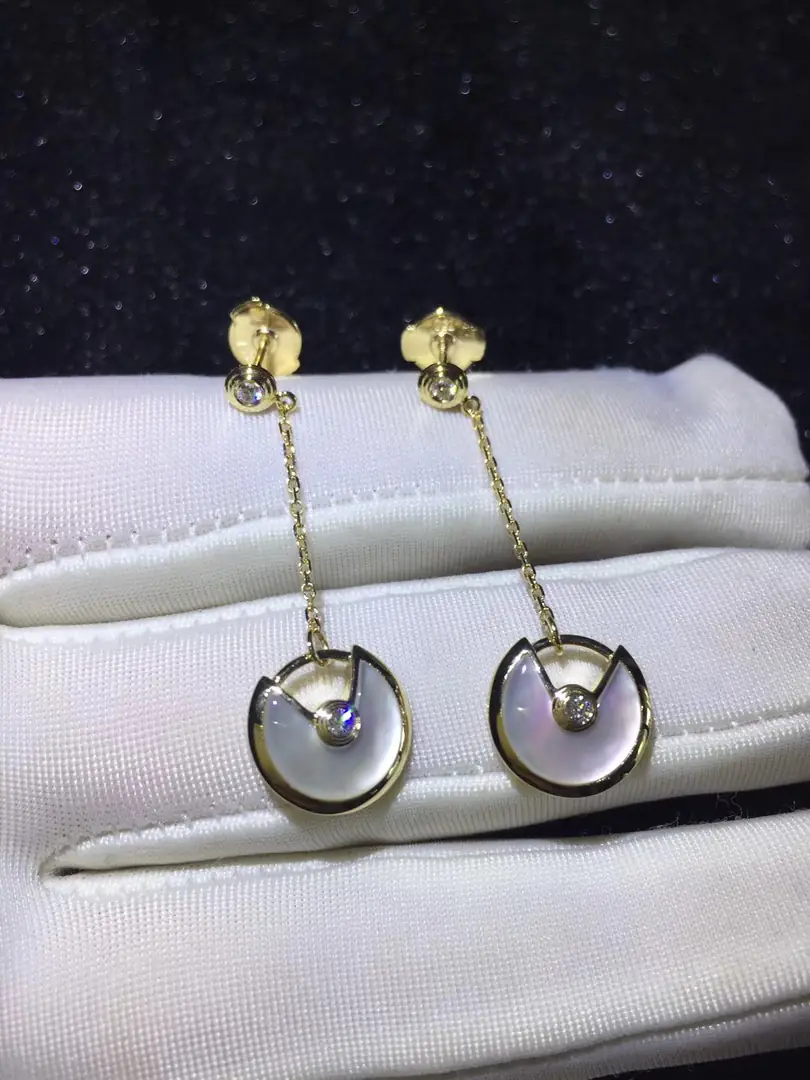 Серьги Amulette de Cartier /желтое золото, бриллианты/