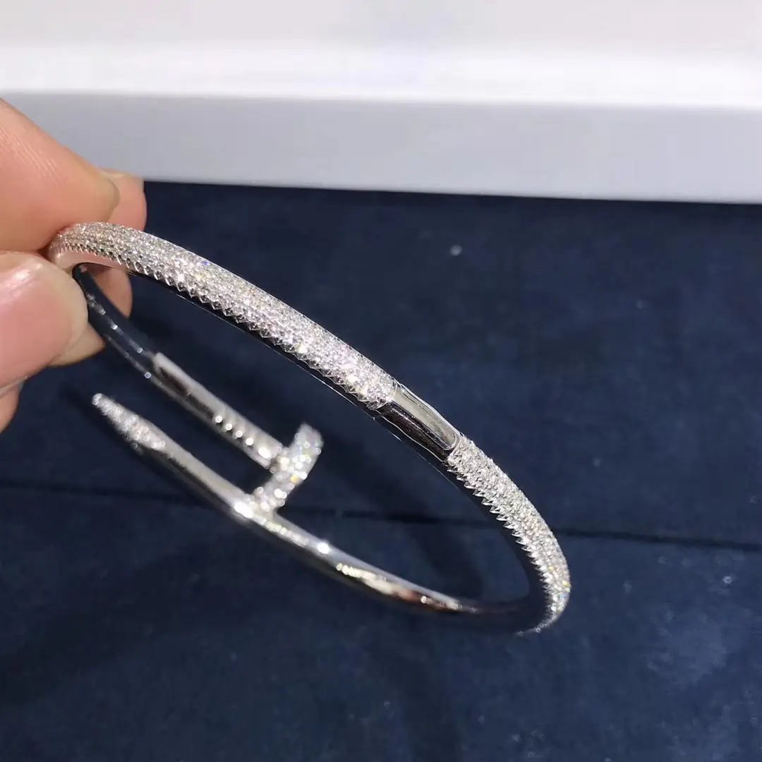 Браслет Cartier Juste un Clou классическая модель /белое золото, бриллианты/