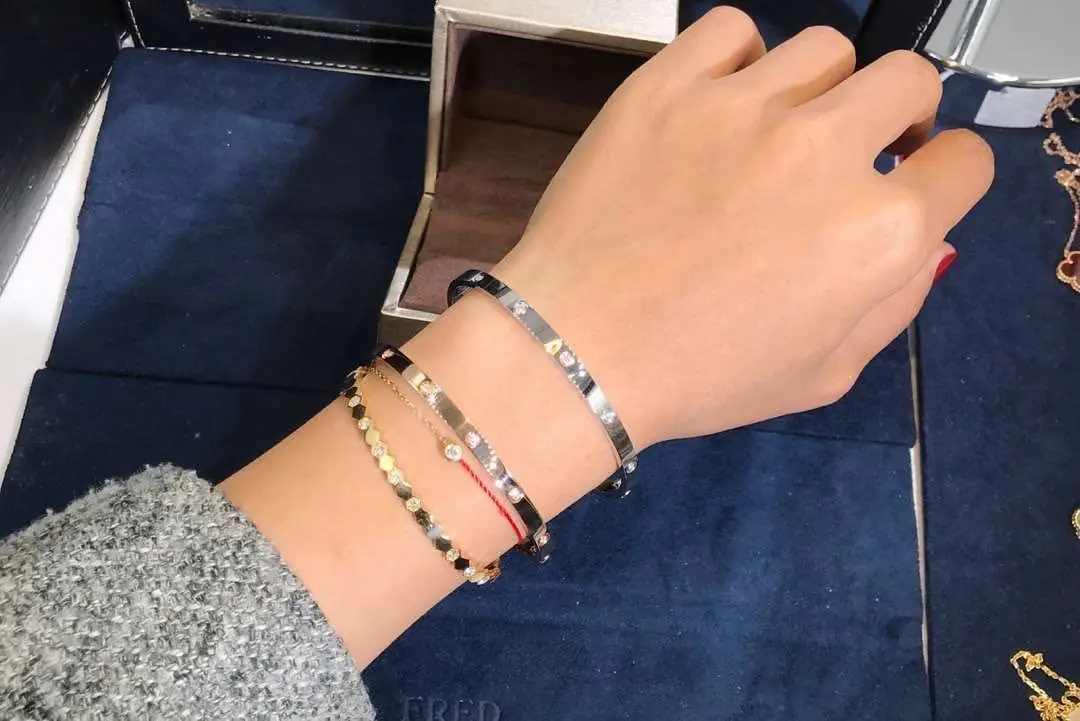 Браслет Cartier Love маленькая модель /10 бриллиантов, белое золото/ 7