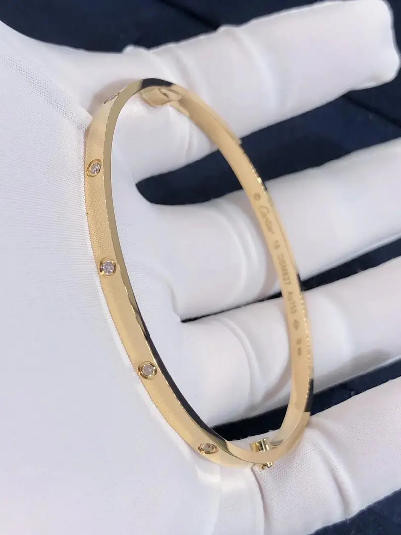 Браслет Cartier Love маленькая модель /10 бриллиантов, желтое золото/ 8
