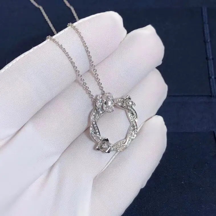 Подвеска Piaget Rose /бриллианты, белое золото/