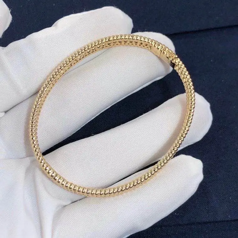 Браслет Van Cleef &amp; Arpels 1 ряд бриллиантов /желтое золото/