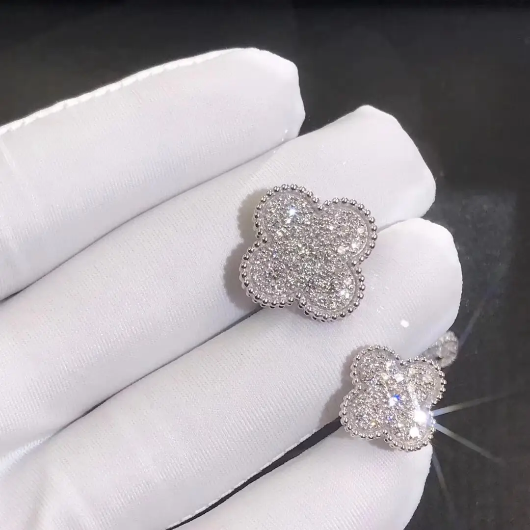 Кольцо Van Cleef & Arpels Magic Alhambra /бриллианты, белое золото/