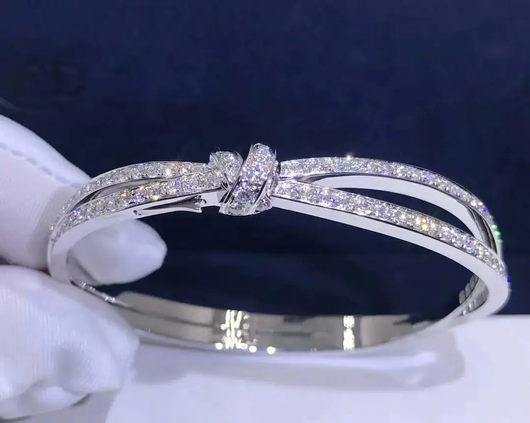 Браслет Chaumet Liens Séduction /белое золото, бриллианты/