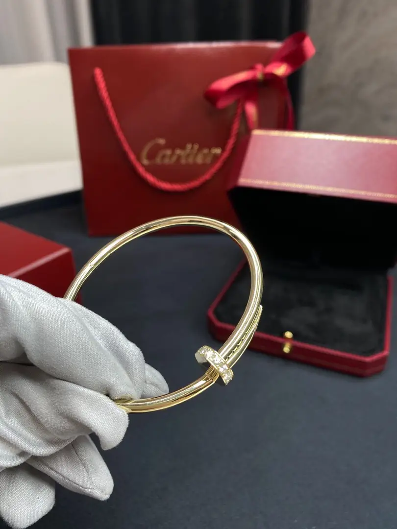 Браслет Cartier Juste Un Clou желтое золото, бриллианты 5