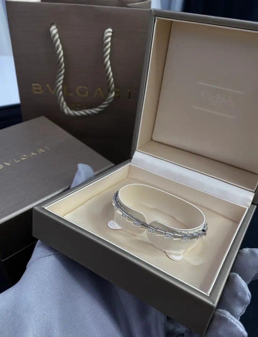 Браслет Bulgari Serpenti белое золото, бриллианты