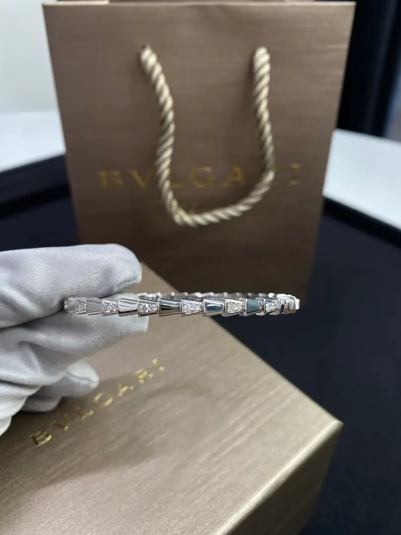 Браслет Bulgari Serpenti белое золото, бриллианты