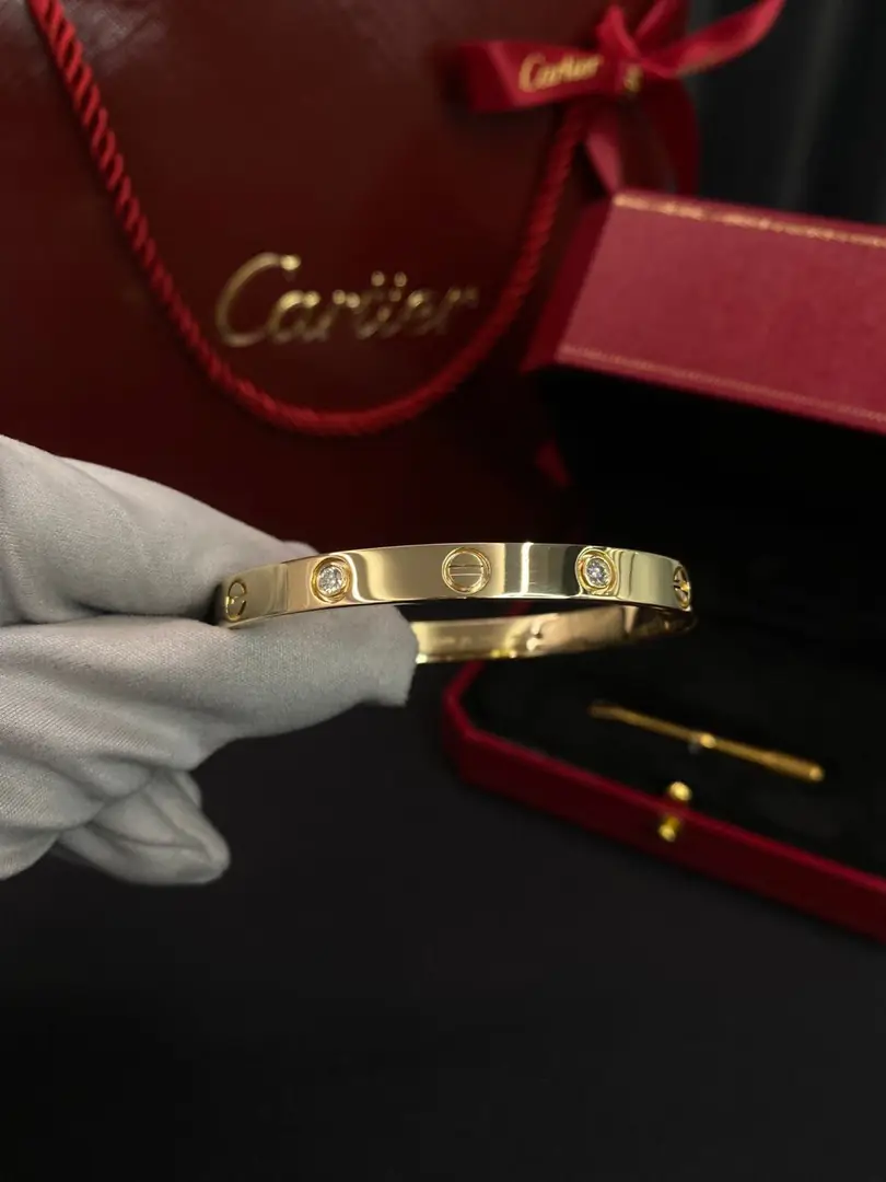 Браслет Cartier Love желтое золото, 4 бриллианта