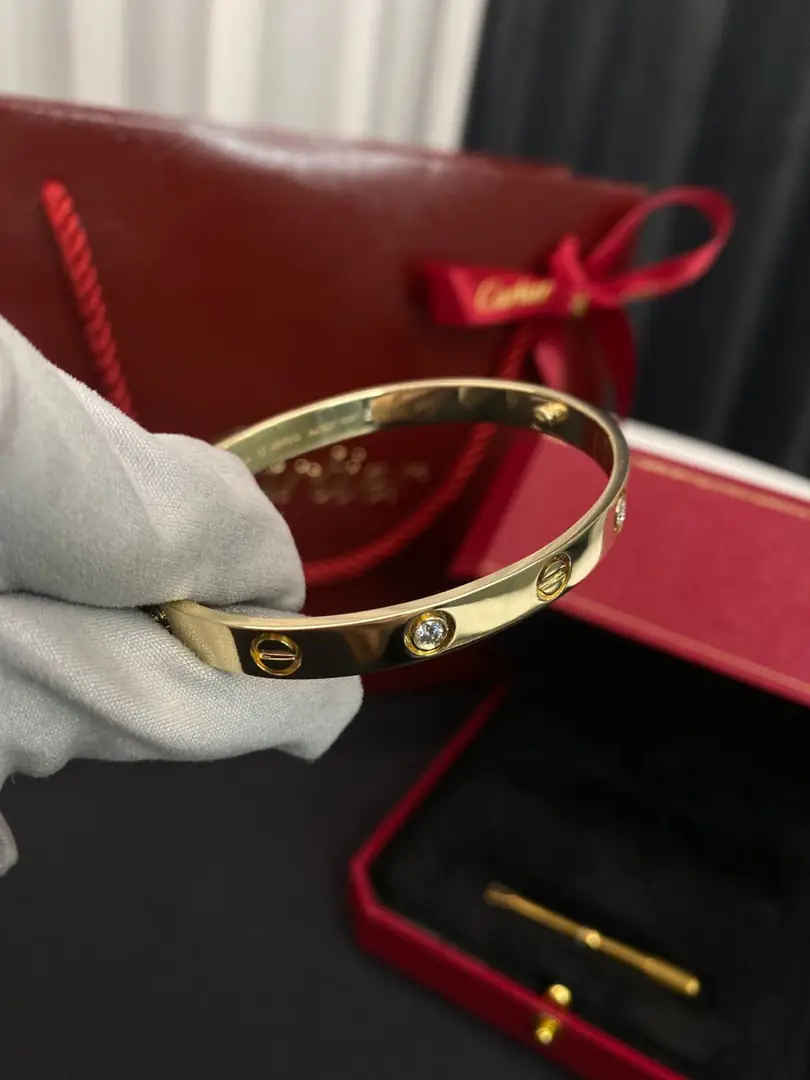 Браслет Cartier Love желтое золото, 4 бриллианта 5