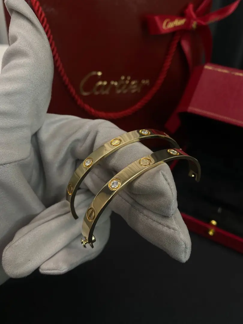 Браслет Cartier Love желтое золото, 4 бриллианта 7