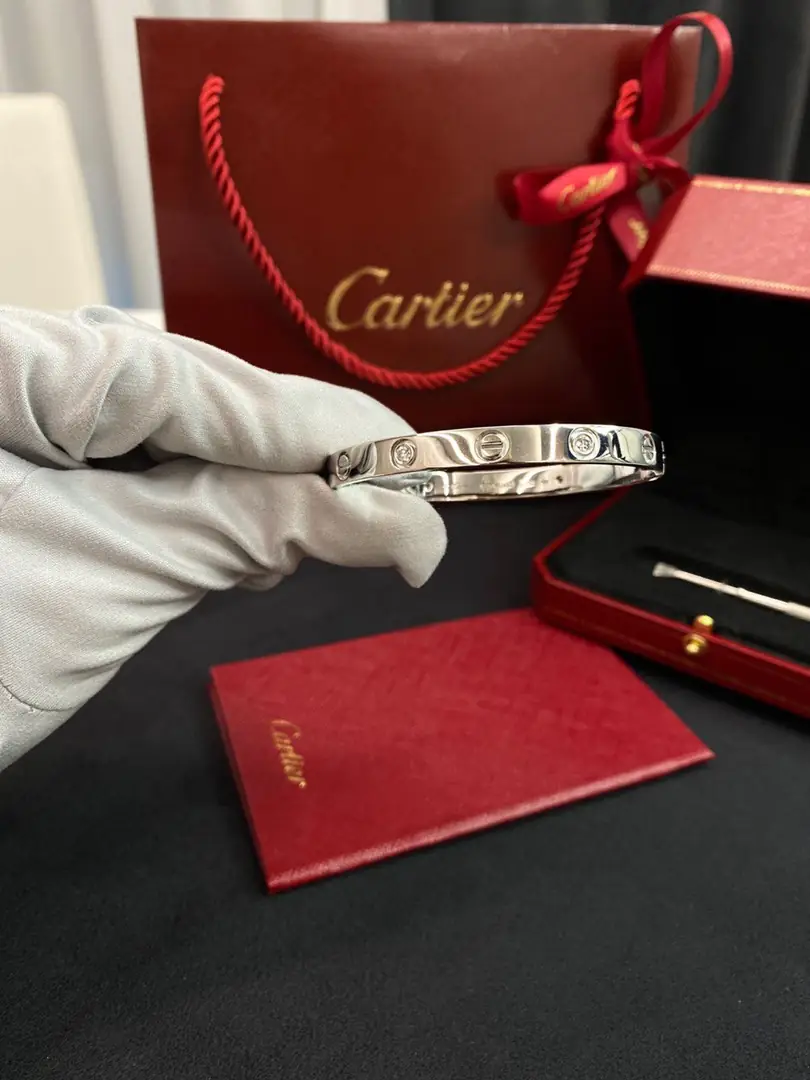 Браслет Cartier Love белое золото, 4 бриллианта
