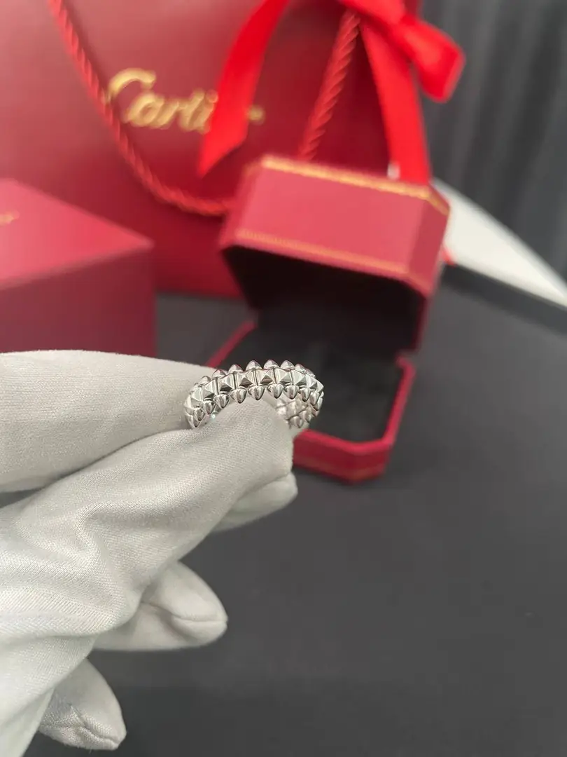 Кольцо Cartier Clash белое золото