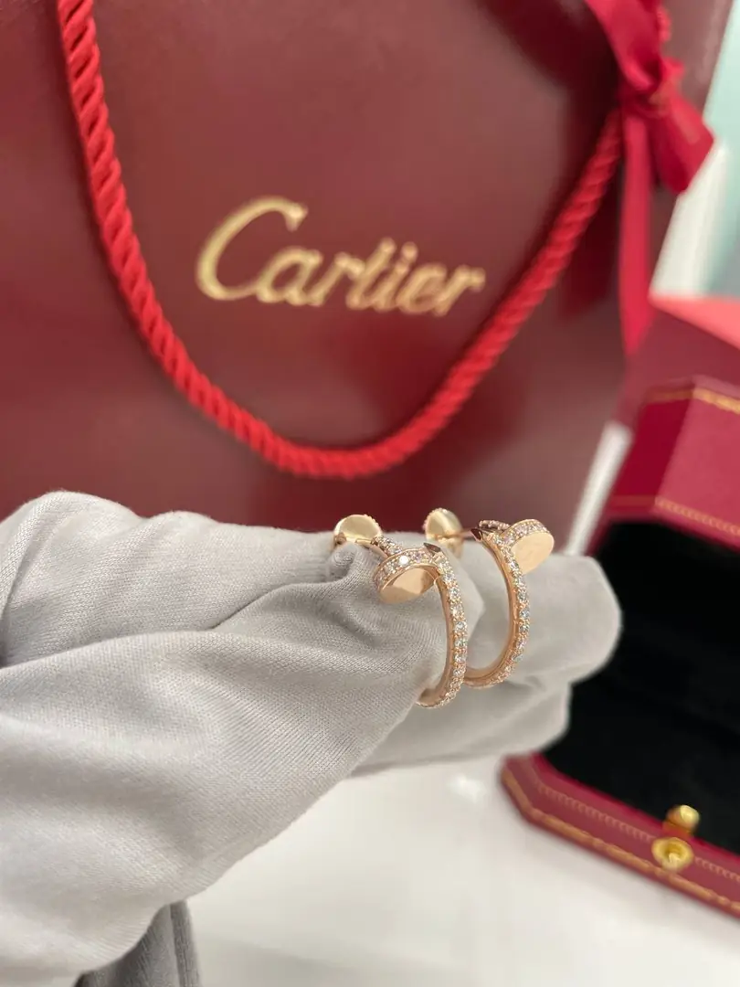Серьги Cartier Juste un Clou розовое золото, бриллианты