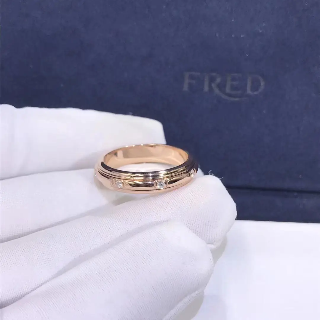 Кольцо Piaget Possession /розовое золото, бриллианты/