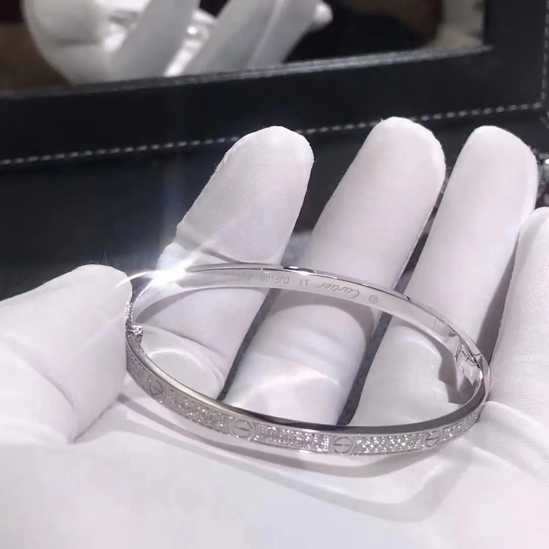 Браслет Cartier Love маленькая модель /белое золото, бриллианты/ 3