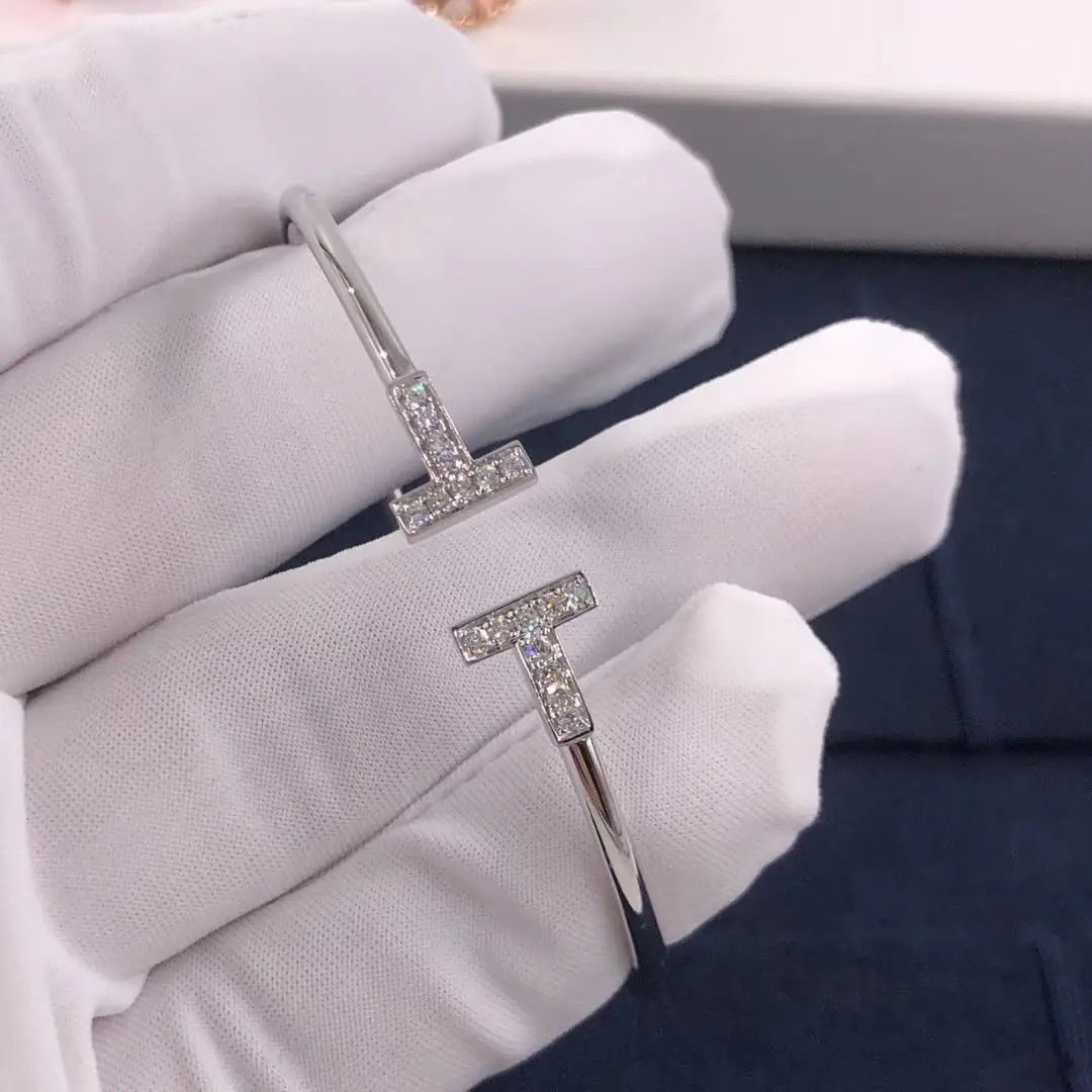 Браслет Tiffany T Wire /бриллианты, белое золото/