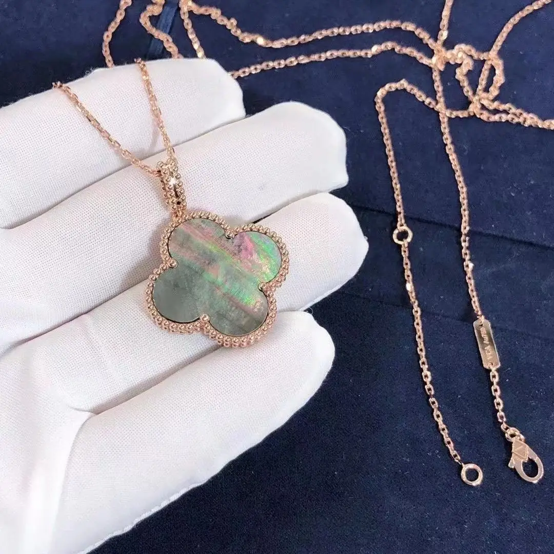 Подвеска Van Cleef Arpels Magic Alhambra /розовое золото, серый перламутр/
